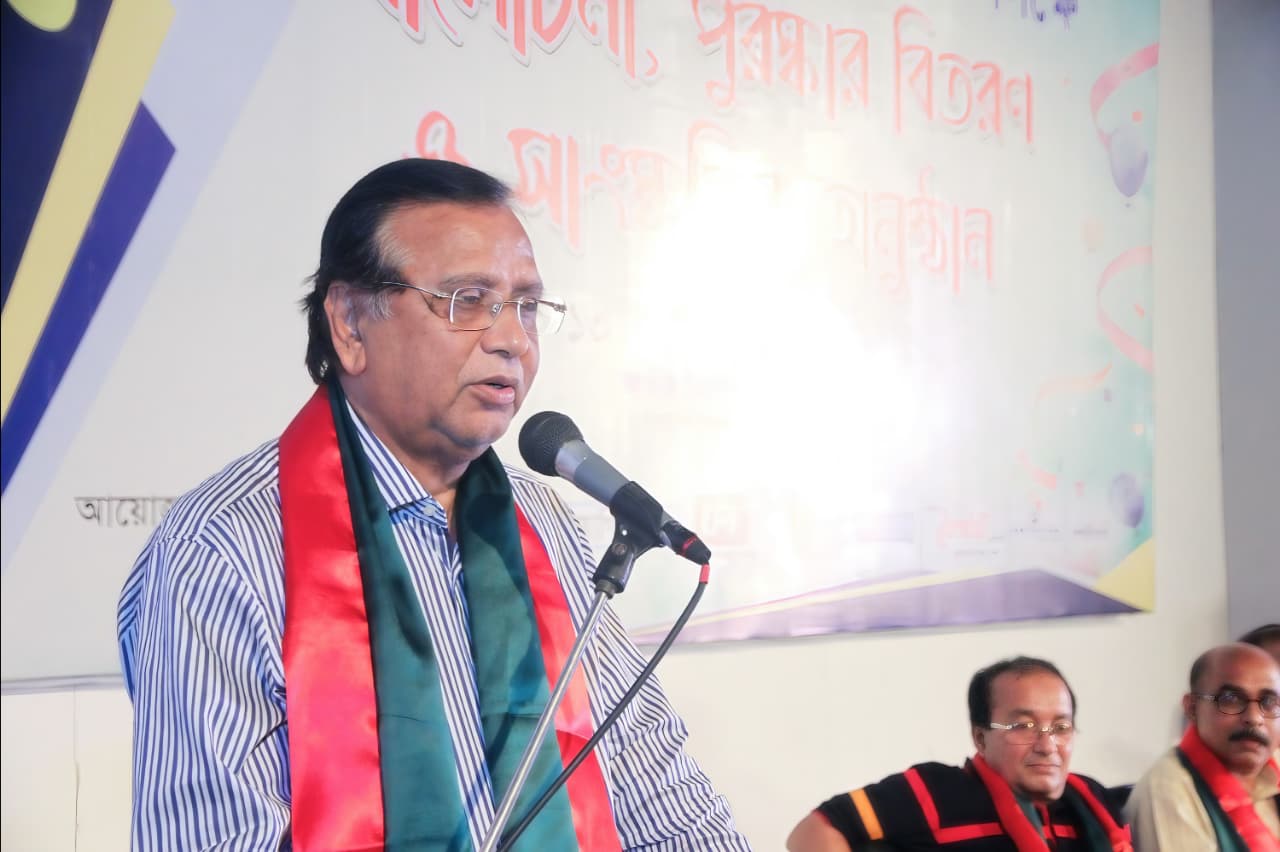 তিন যুগের গৌরবযাত্রা: সংশপ্তকের আয়োজনে মুখর শিল্পকলা একাডেমি